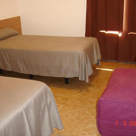 Hostal Can Blanco Sarriá de Ter Exterior foto