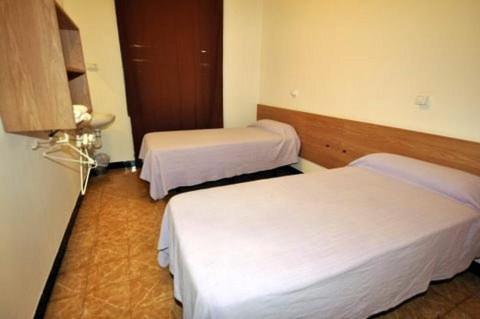 Hostal Can Blanco Sarriá de Ter Quarto foto